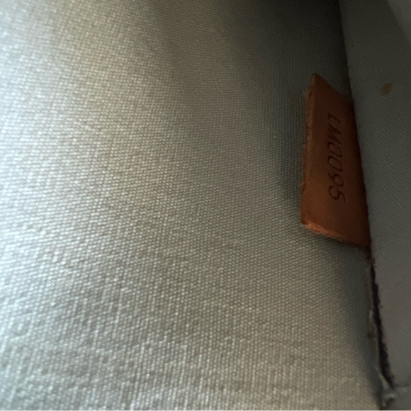 Vintage Louis Vuitton Maple Drive Vernis Leather Top Handle Bag - Picture 13 of 15